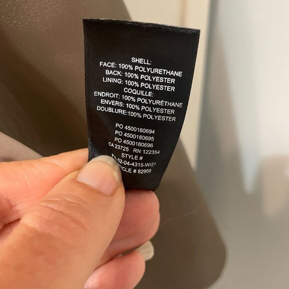 Aritzia Sunday Best Gabby Shirt Jacket Size Medium Faux Leather - Picture 3 of 10